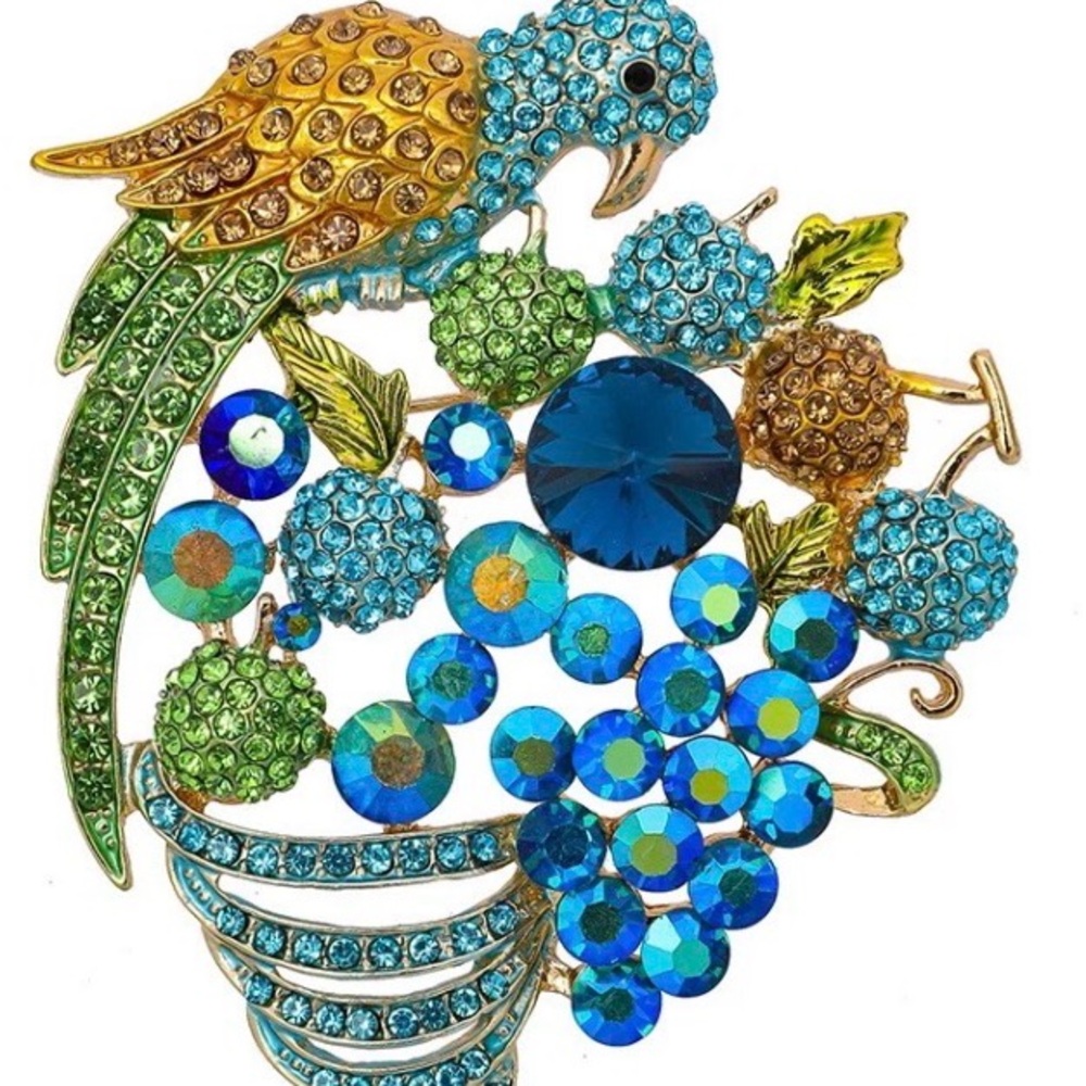 Colorful Crystal Parrot Brooch - Picture 4 of 5